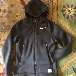 Nike hyper elite Jacket women’s small